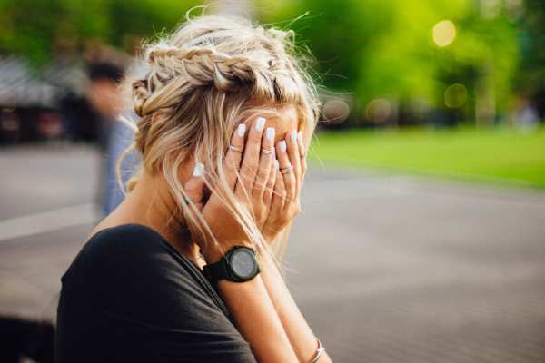 Link to 6 Mistakes People Make In Their 20s And How To Fix Them